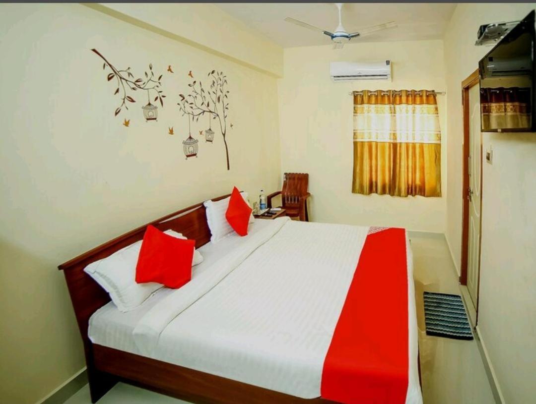Nandas Grand Nellore Exterior photo